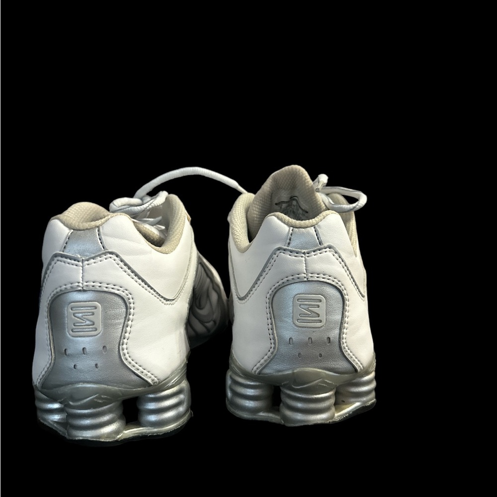 Nike Shox White and Gray Women's Sneakers - Picture 3 of 6